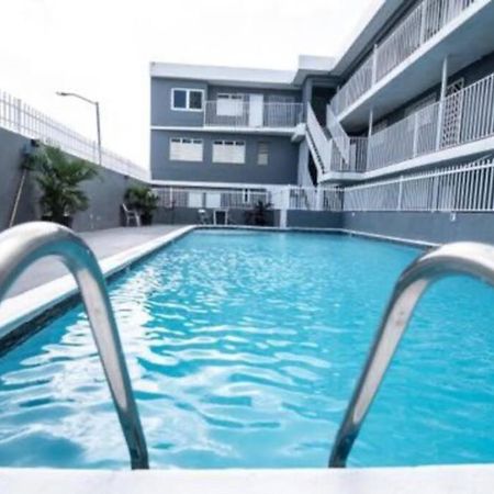 Modern 2Br With Kingbed In The Heart Of Isla Verde Strip San Juan Exterior photo